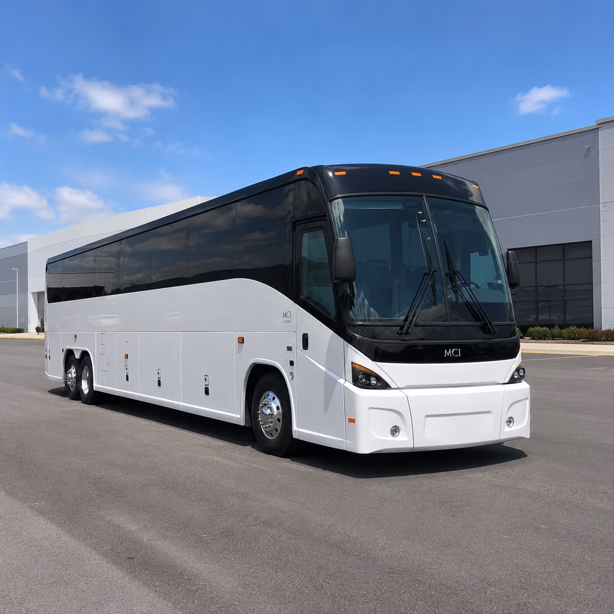 corporate airport runs between tuscaloosa and birmingham shuttlesworth international