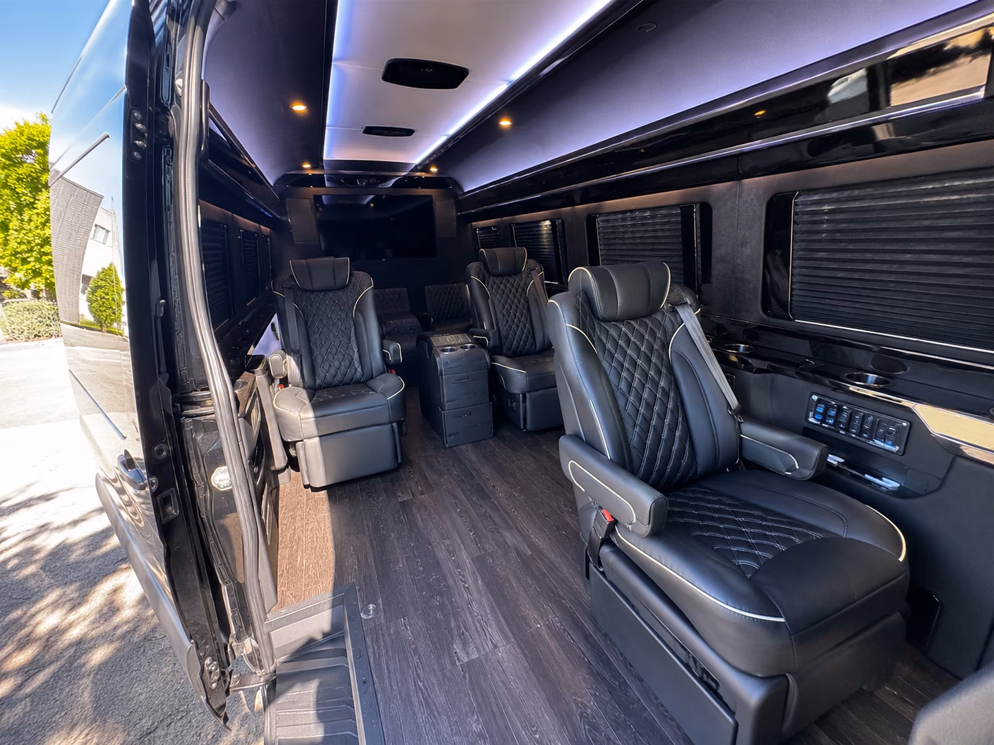 tuscaloosa private event transportation onboard seating